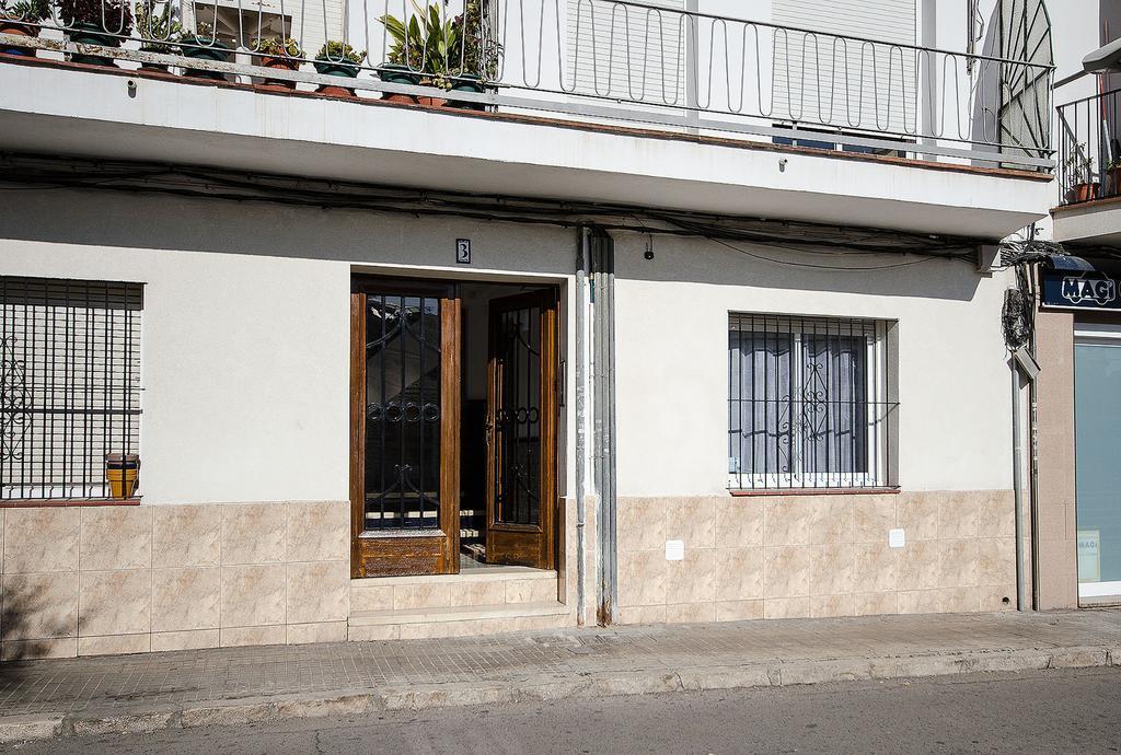 Oscar Apartments Estacion Sitges Exteriör bild